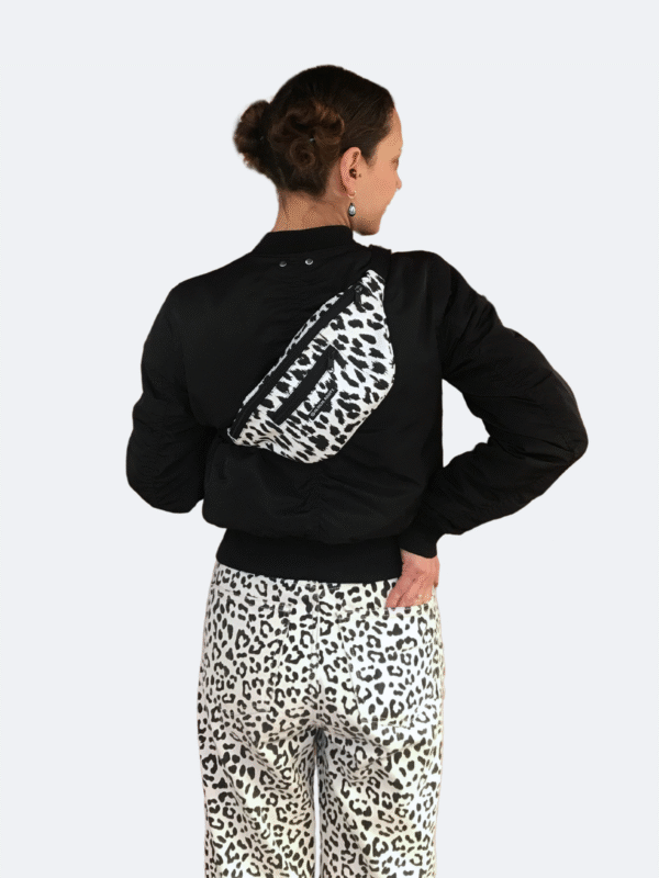 Alexi Bum Bag - Image 4